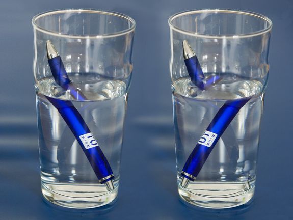 So far, it only exists as a montage: This is what a liquid with a negative refractive index could look like (right), as opposed to regular water (left).