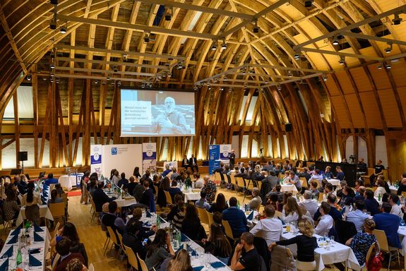 Zuschauer_innen der Best Teaching Awards im Kuppelsaal