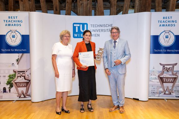 Best Teacher Noelia Barrabés Rabanal (Faculty of Technical Chemistry)